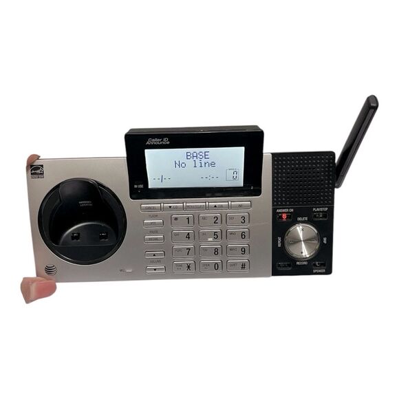 AT&T CL83417 DECT 6.0 3 Handset Cordless Phone - Picture 3 of 9